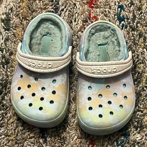 Toddler crocs size 8c